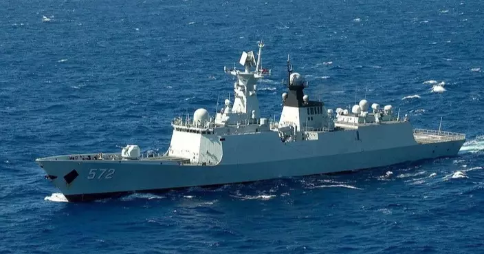 中方4艦前出馬尼拉灣口　76毫米主炮摘衣　無偵-7空警-500雙機助陣