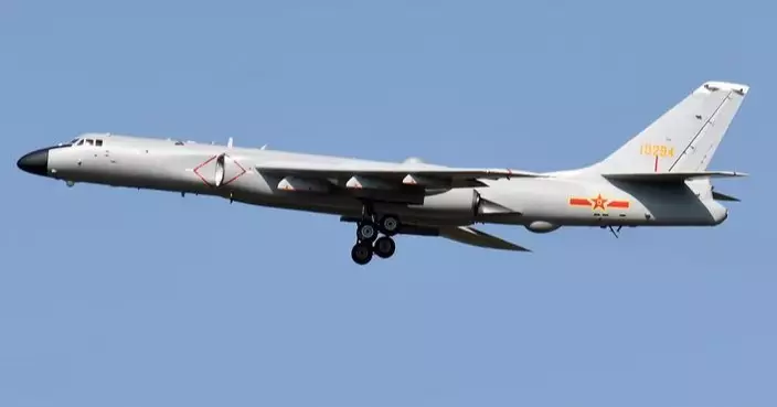 央視披露轟-6K與遼寧艦載機飛行員有「暗語」　電話補細節　海空協同走向實戰化