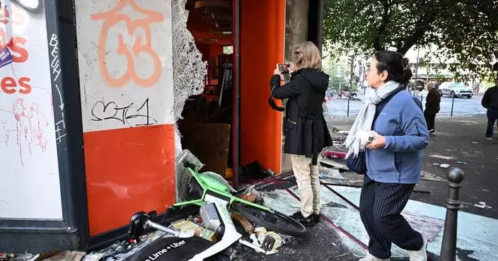 巴黎示威爆發衝突及搶掠 警方拘捕855人