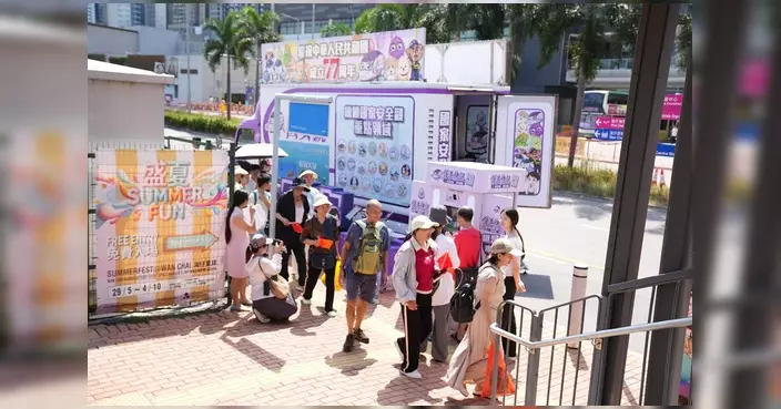 NSpeed國安號宣傳車首站亮相灣仔 市民踴躍打卡歡慶國慶