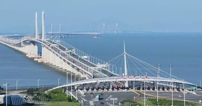 港珠澳大橋國慶假期車流量超八萬 港車北上創新高