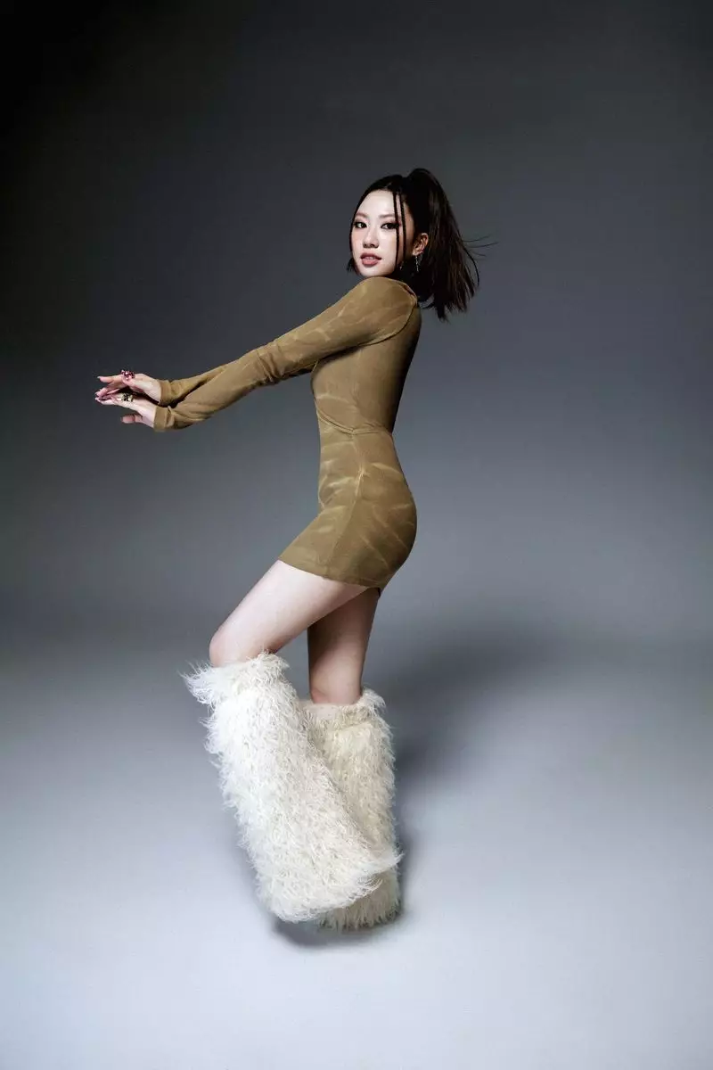 專輯收錄了8首單曲，甄濟如參與到全部歌曲的創作中。
