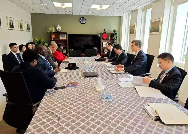 藍佛安在美國華盛頓出席世界銀行發展委員會會議。財政部圖片