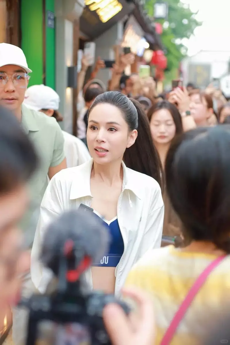 李若彤狀態絕佳。