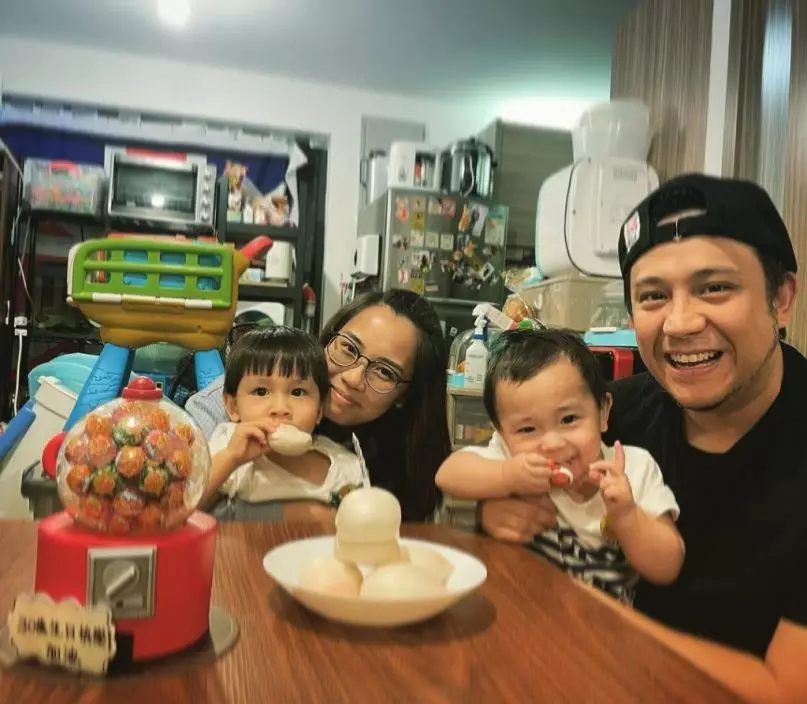 張致恒與雯雯結婚逾三年,育有三個兒子,細仔去年6月出生。