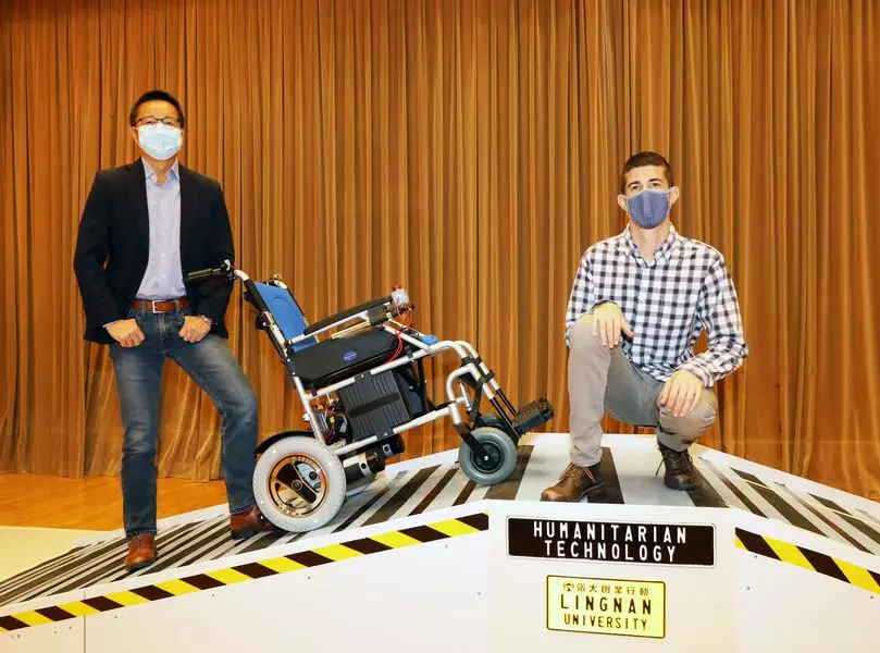 嶺南大學研發「輪椅把手感應系統」。嶺大圖片