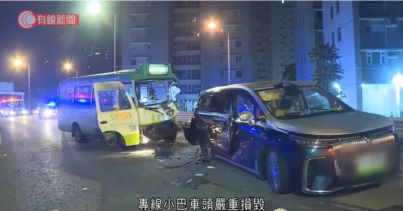 獅子山隧道公路交通意外涉及3車, 8人受傷送院。有線新聞影片截圖