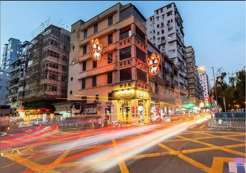 南昌押作為三級歷史建築,其霓虹招牌亦有獨特色彩。(mr.dr3w IG )