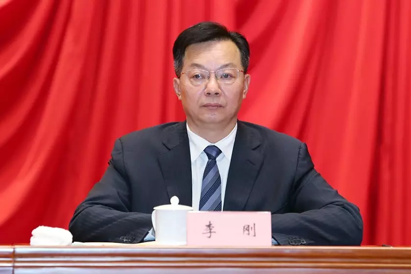 李剛。