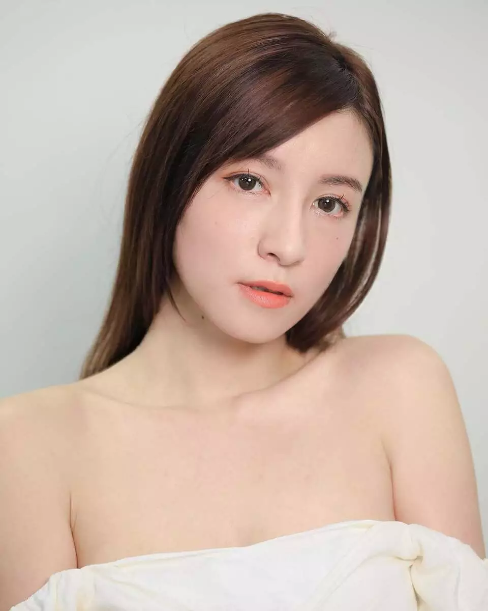 陳嘉倩是「宅男女神」。